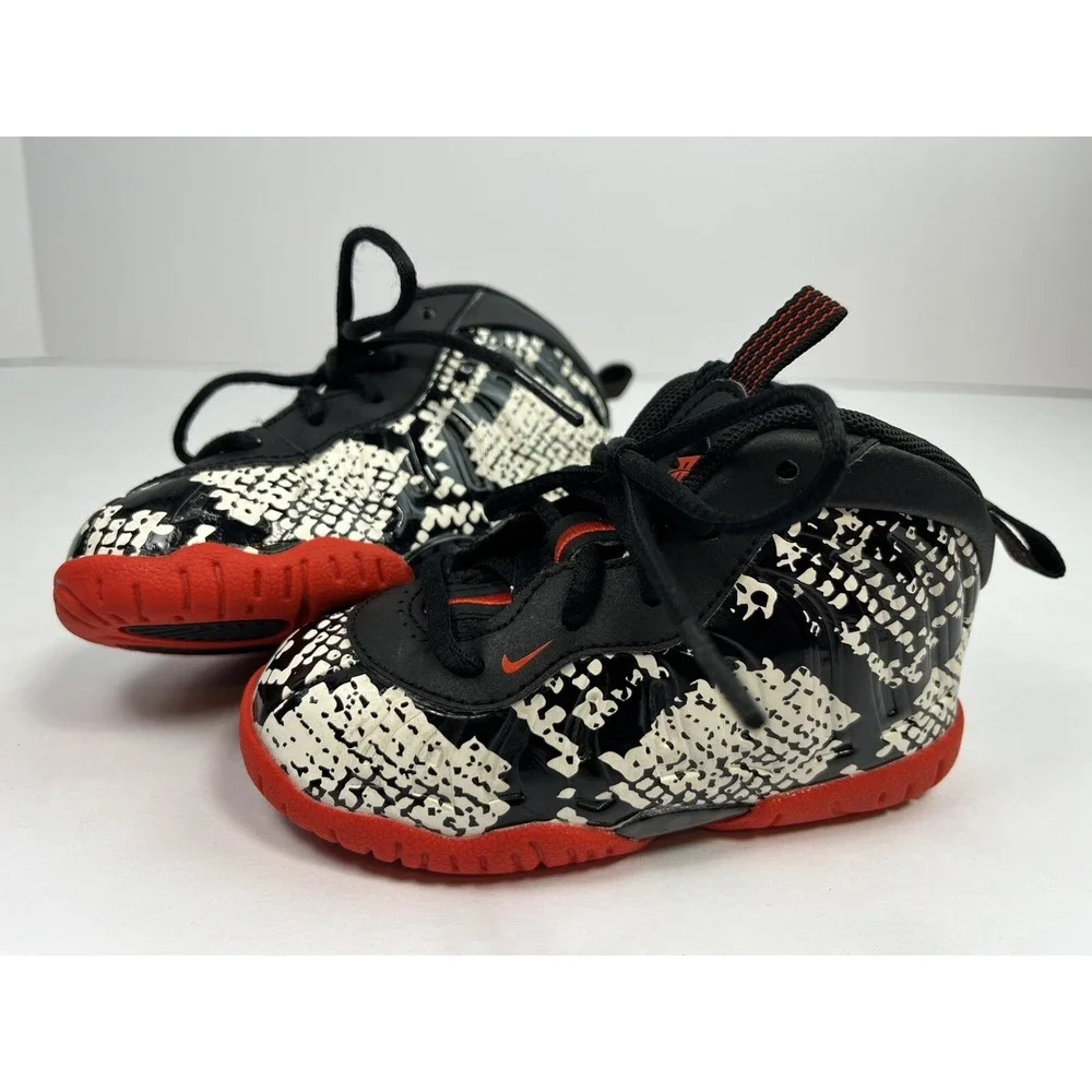 Nike Air Little Foamposite One Albino Snakeskin Toddler Shoe Sie 6C 723947-104